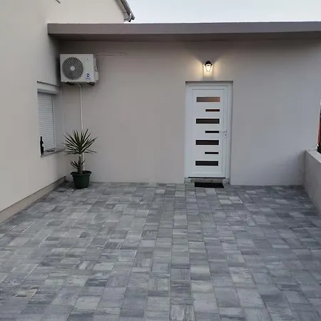 Apartamento S Bibinje