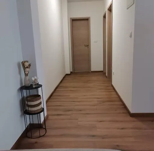 Apartamento S Bibinje